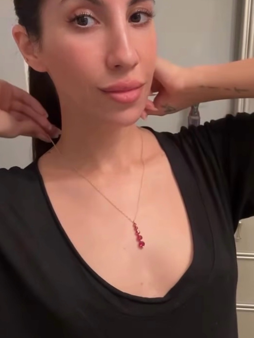 Ruby Pendant - Picture 4 of 7